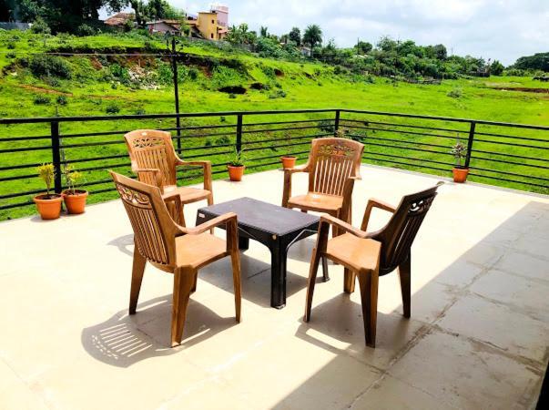 Royal Meadows - Igatpuri Bungalow B Exterior photo
