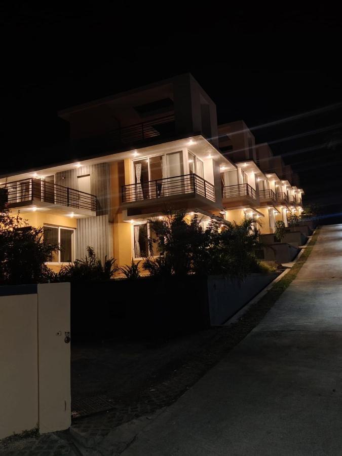 Royal Meadows - Igatpuri Bungalow B Exterior photo
