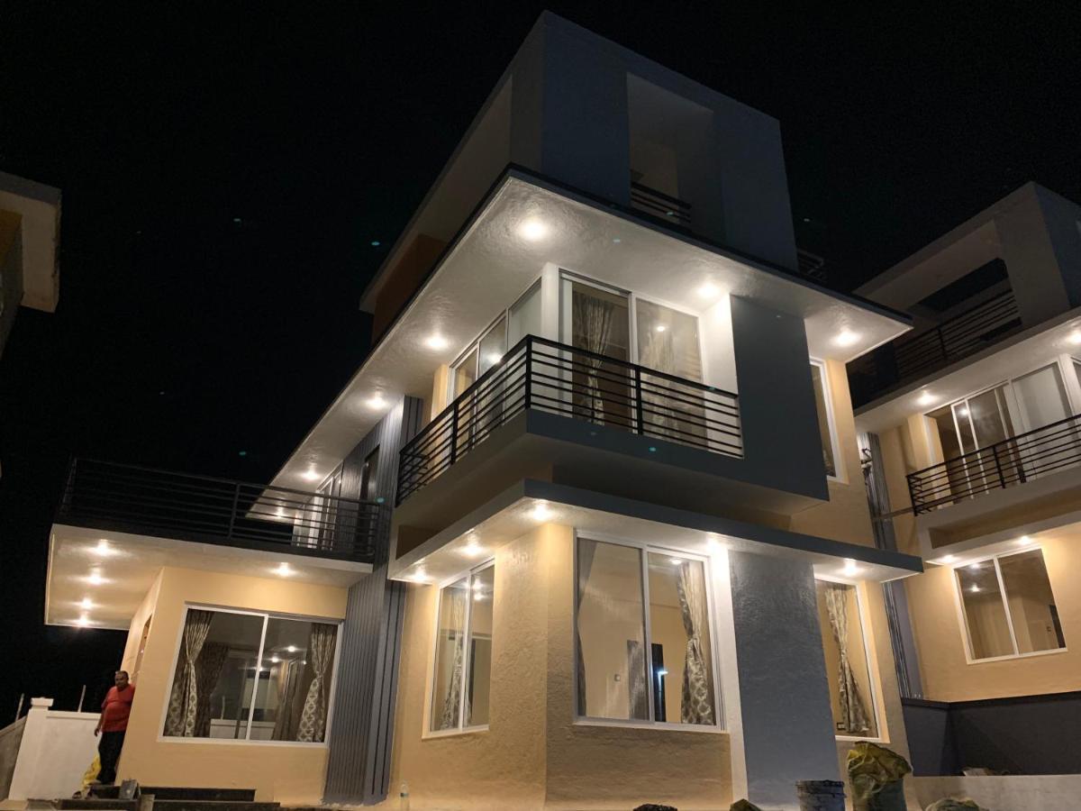 Royal Meadows - Igatpuri Bungalow B Exterior photo